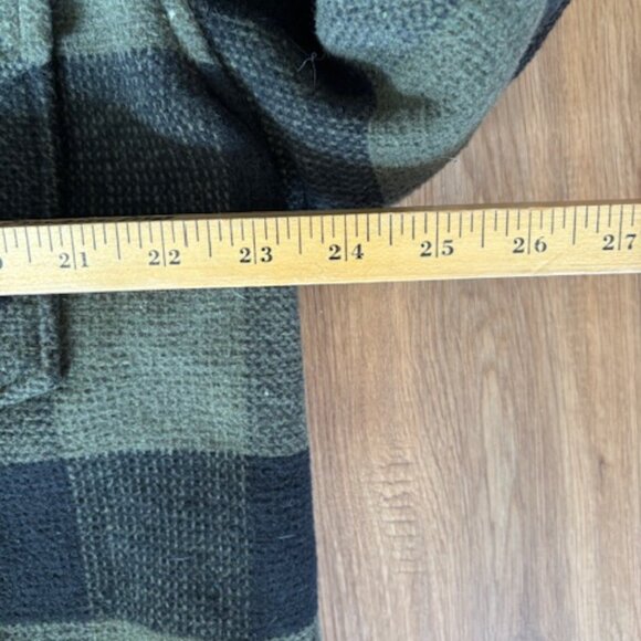 RDI Womens Heavy Flannel Green Plaid Unisex Shacket Jacket EUC Large - Picture 5 of 6